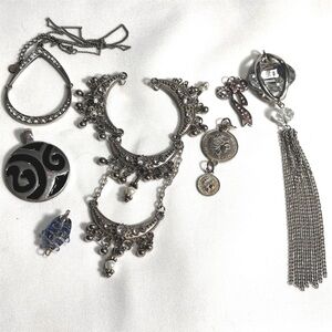 Pendants Silver Tone Queen Elizabeth Lampwork Tasseled Gothic Bib Jewelry Making